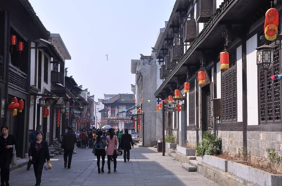 探索暧昧期一般多久,如何提醒才能让对方主动开口表白?,红迪网平台带你畅游信息海洋!